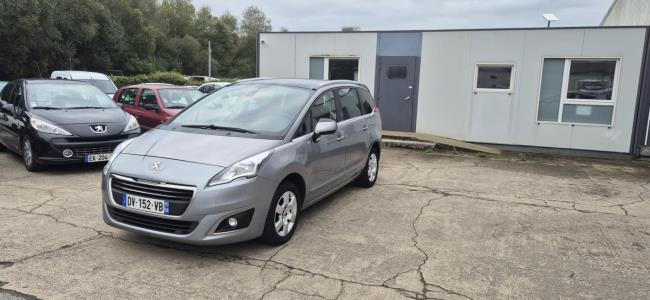 PEUGEOT 5008 - 1.6 BlueHDi 120ch - STYLE